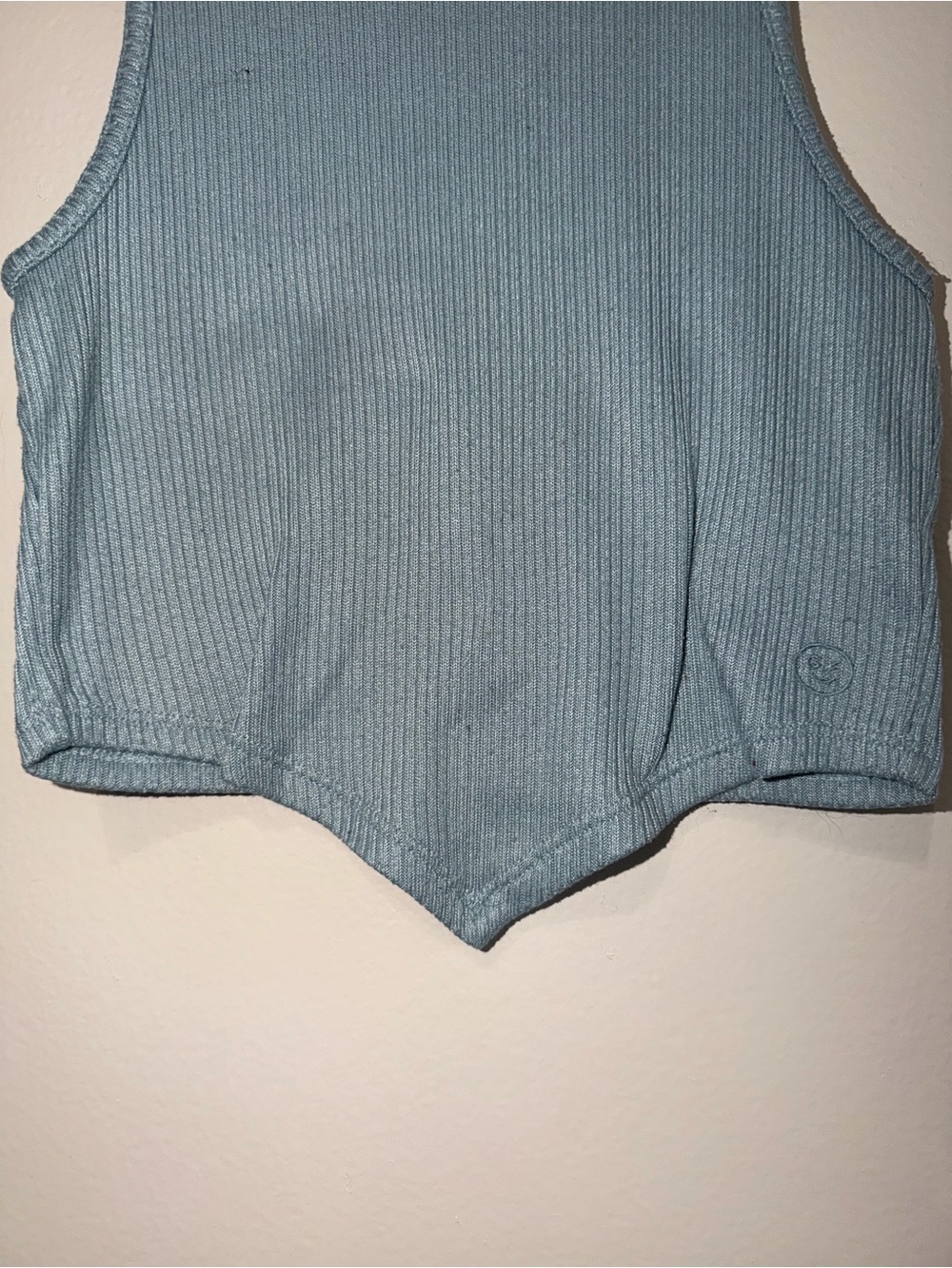 Gilly Hicks Corset Hem Ribbed Racerback Crop Tank - Picture 3 of 8